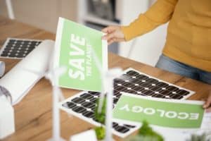 Instalar placas solares es la mejor forma de ahorrar en la factura de la luz